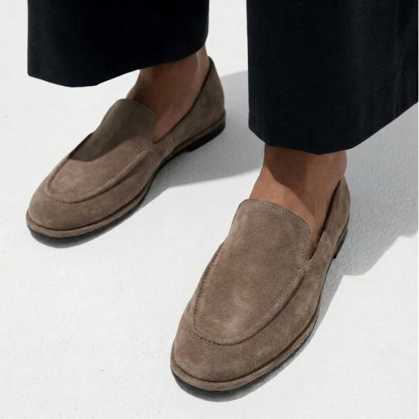 Vizon Suede loafers for women