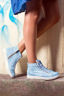 Picture for category Sneakers